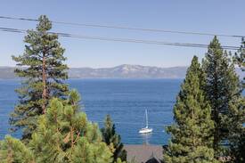 Tahoe City House | Spectacular Carnelian Bay Refuge at Casa Montelago