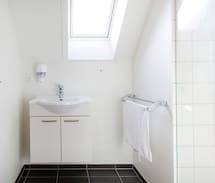 Stege Apartment | Skøn hotellejlighed med to soveværelser