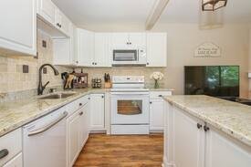 Lake Geneva Apartment | The Lodge, formerly Interlaken in Lake Geneva, WI