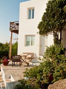 Drafaki Apartment | Orange Suite in Mykonos Town