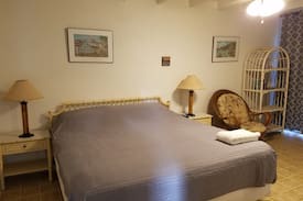 Frydendal Apartment | Pineapple Village Studio (St. Thomas, East End)