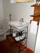 Harare East Bed & Breakfast | Greystone Lodge (B&B):Queen Room 1 (self catering)