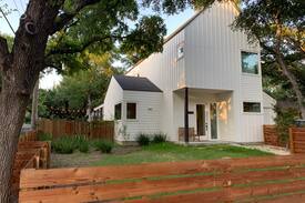 South Manchaca House | Modern Charmer in Cozy South Austin Neighborhood