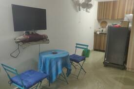 Lajpat Nagar Apartment | Cosy Independent Studio in South Delhi