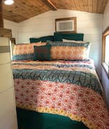 Monroe County House | Little House on the Quarry