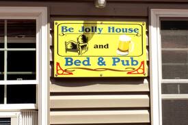 Freehold House | THE BE JOLLY BED & PUB a UNIQUE COMBINATION