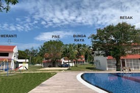 Siginting House | SHORE HOUSE - PINE VILLA