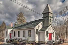 Saylorsburg Bed & Breakfast | The Corner at St. Luke's B&B Inn, est. 1871 church