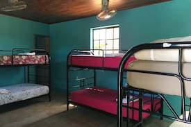 Aserradores Hotel | The Captains inn