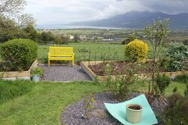 Brandon House | Finn Cottage, Twin B+B ensuite