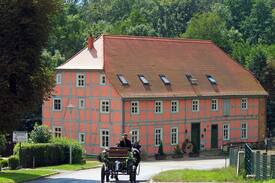 Gollmitz House | Ferienwohnung in Wassermühle- früher Räucherkammer