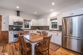 West Bend Cabin | Timmer's Cottage on Big Cedar Lake (Cabin #1)