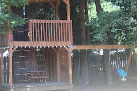 Stayton House | Santiam Canyon home base