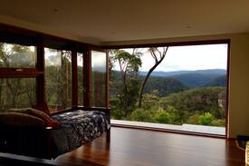 Mount Victoria House | Vanam Retreat - Sunset Suite - Blue Mountains