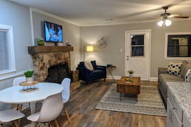 Dahlonega House | Gold Dust Delight - Cozy Cottage In The Woods