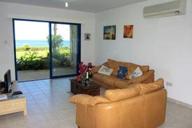 Pentakomo Apartment | Sea front apartment for 7
