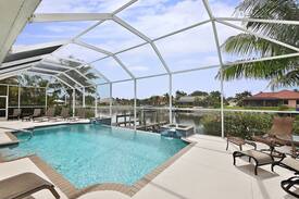 Pelican House | Dreamvilla Louisiana in Cape Coral