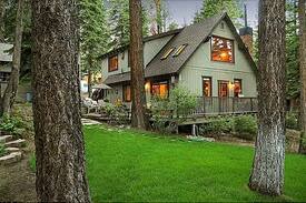 Ridgewood Cabin | Ideal Tahoe Cabin Charm w/ Hot Tub