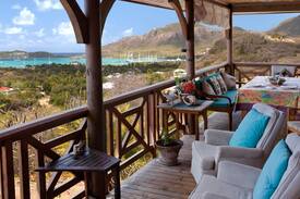 Piccadilly House | Caribbean log house