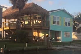 Hitchcock Cabin | Flamingo Inn