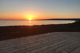 Cheticamp Cabin | Oceanfront Cottage (LeBlanc Chalet)
