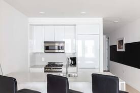 Financial District Apartment | Sonder | Stock Exchange | Sleek 3BR + Lounge