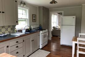 Shaftsbury Cabin | Rollin Cottage