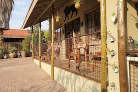 Moses Kotane Cabin | Shelley's Sleepover, Shumba self-catering unit.
