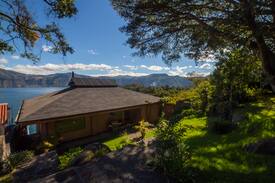Cerro de Oro House | VACATION HOUSE IN LAKE ATITLÁN.