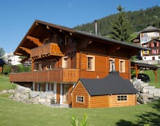 Leysin Villa | Chalet Roundhouse great views close to ski lifts.