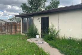 Alamosa House | San Luis Valley Small Town Rustic Escape