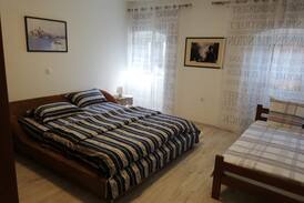 Bregi Villa | Villa Mariana/ Apartment Andrea