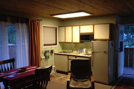 Mayne Island Cabin | Eaglehurst on Mayne Island