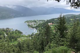 Kaslo House | Clean quiet Suite with Loki View