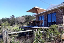 Glentana House | Farm stay only 5 km from Glentana beach