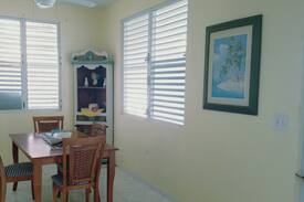 Bravos de Boston House | Casa Nikitas 2, Ocean front ground floor!
