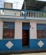 Tivoli House | CASA AZUL DE SAN BASILIO.