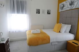 South Cliff Hotel | Marine Residence By DJ Suites