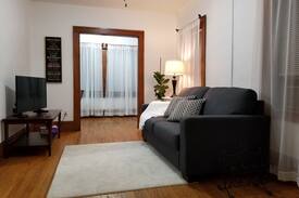Sherman Hill Apartment | Historical Sherman Hill near downtown Des Moines