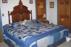 Caldwell Bed & Breakfast | The Harkins House Inn Bed & Breakfast-Caldwell, OH