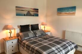 Largs Apartment | Central Seafront Apartment Stunning Sea Views