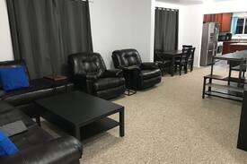 Westland House | Pilot Only Crashpad near DTW Detroit Airport