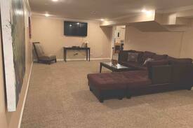 Marietta House | East Cobb-BASEMENT Apartment King/Wifi/TV/Private