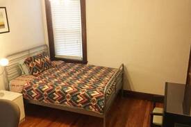 Grant City Apartment | FEW MIN WALK TO RICHMOND UNIVERSITY MEDICAL CENTER