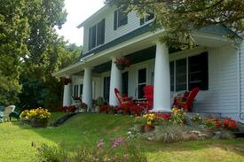 Miller Place House | Glen Laurel on the Sound (w/private beach)