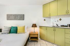 Byron Bay Apartment | Byron Bay Beach Haven Studio No. 7B