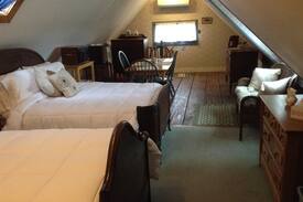 Windsor House | Maple Lane Farm Bed and Breakfast