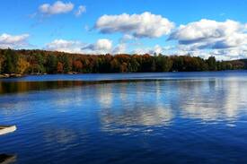 Lake of Bays Cabin | DEW DROP INN COTTAGE BEAUTIFUL LAKE OF BAYS