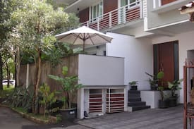 South Tangerang House | Permata Titihan Bintaro Jaya Sektor 9