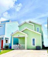 Port Isabel House | Casita By The Texas Bay -Waterfront!